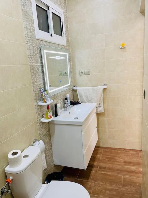 Appartement Pour Famille Avec Enfant Al Hoceima Exterior photo